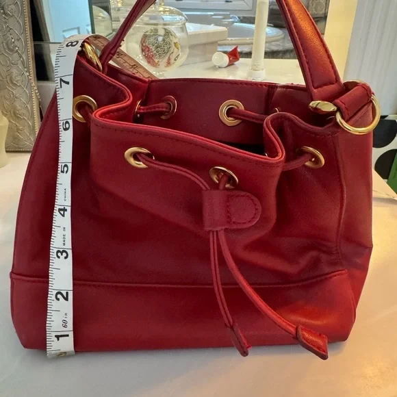 Aurielle Red and Gold Shoulder Bag with Drawstring Closure - Picture 6 of 8